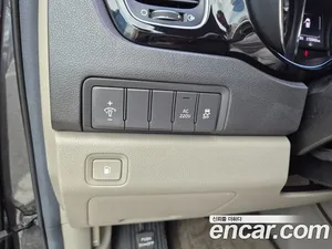 Kia Carnival, 2017 — миниатюра 13