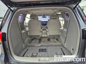 Kia Carnival, 2017 — миниатюра 16