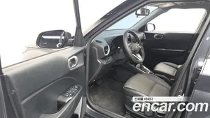 Hyundai Venue, 2022 — миниатюра 13