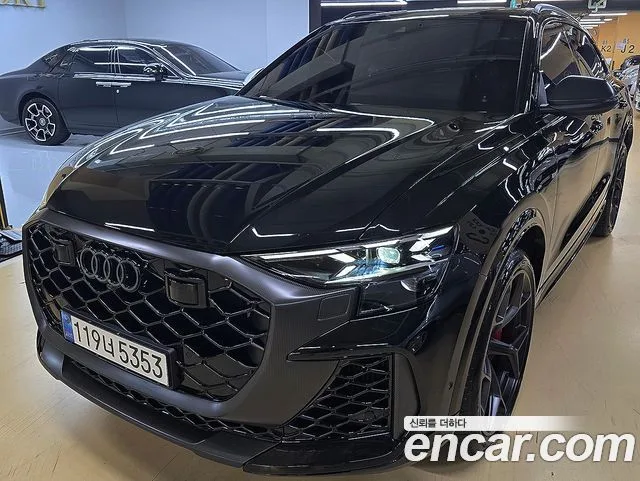 Audi RSQ8, 2025 — фото автомобиля из Кореи