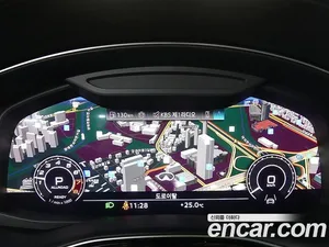 Audi RSQ8, 2025 — миниатюра 10