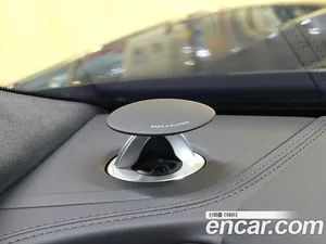 Audi RSQ8, 2025 — миниатюра 11