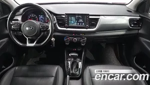 Kia Stonic, 2018 — миниатюра 10
