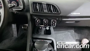 Audi R8, 2021 — миниатюра 13