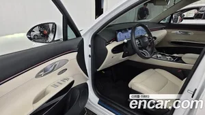 Genesis GV70, 2024 — миниатюра 13