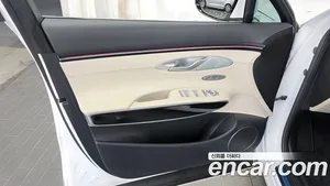 Genesis GV70, 2024 — миниатюра 14