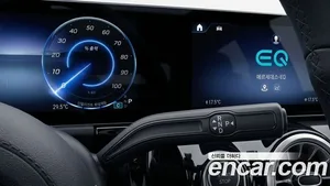 Mercedes-Benz EQA, 2025 — миниатюра 9