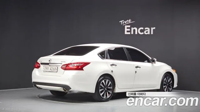 Nissan Altima, 2018 — фото автомобиля из Кореи