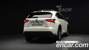 Lexus NX, 2017 — миниатюра 3