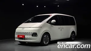 Hyundai Staria, 2024 — миниатюра 1