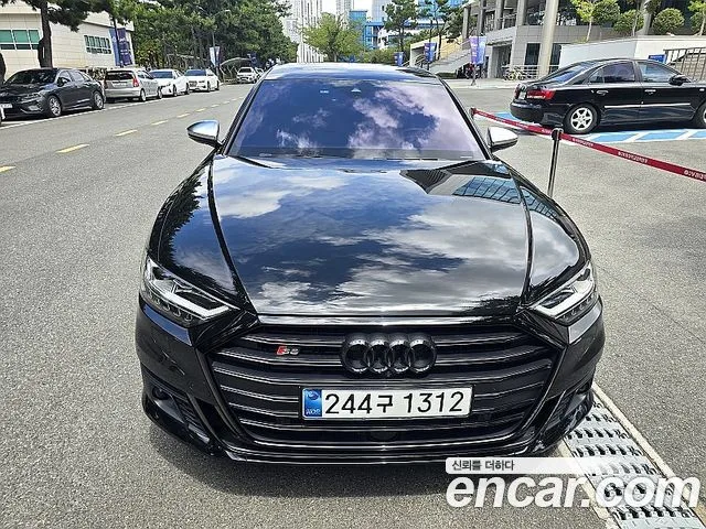 Audi S8, 2020 — фото автомобиля из Кореи