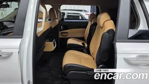 Kia Carnival, 2023 — миниатюра 18