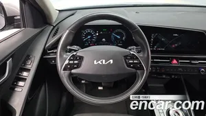 Kia Niro, 2022 — миниатюра 13