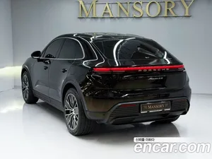 Porsche Macan, 2025 — миниатюра 2