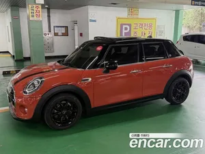 Mini Cooper, 2018 — миниатюра 2