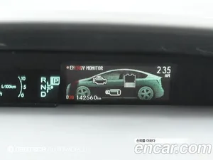 Toyota Prius, 2013 — миниатюра 8