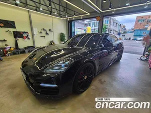 Porsche Panamera, 2019 — миниатюра 2