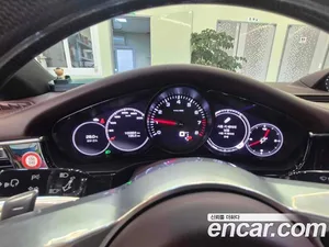 Porsche Panamera, 2019 — миниатюра 8