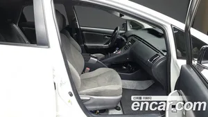 Toyota Prius, 2015 — миниатюра 11