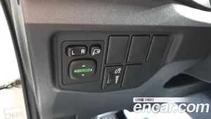 Toyota Prius, 2015 — миниатюра 18