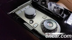 Genesis G80, 2025 — миниатюра 11