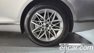 Genesis G80, 2025 — миниатюра 6