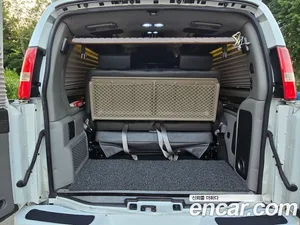 Chevrolet Express Van, 2016 — миниатюра 5