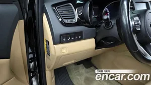 Kia Carnival, 2020 — миниатюра 16