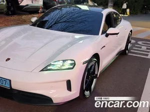 Porsche Taycan, 2025 — миниатюра 2