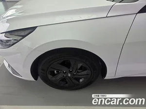 Hyundai Avante, 2022 — миниатюра 8
