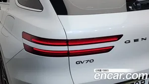 Genesis GV70, 2022 — миниатюра 9
