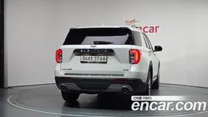 Ford Explorer, 2020 — миниатюра 4