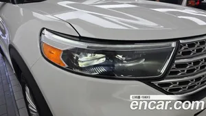Ford Explorer, 2020 — миниатюра 8