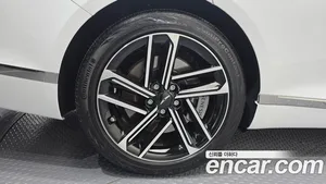 Genesis G80, 2024 — миниатюра 5