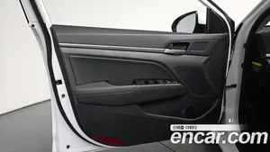 Hyundai Avante, 2016 — миниатюра 13