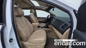 Kia Carnival, 2018 — миниатюра 10