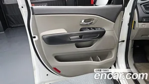 Kia Carnival, 2016 — миниатюра 14