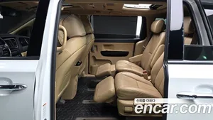 Kia Carnival, 2018 — миниатюра 17