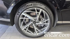 Genesis G90, 2023 — миниатюра 5