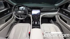 Jeep Cherokee, 2023 — миниатюра 7