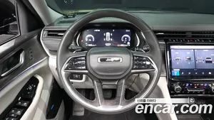 Jeep Cherokee, 2023 — миниатюра 12