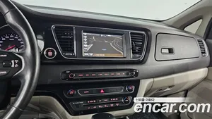 Kia Carnival, 2017 — миниатюра 13