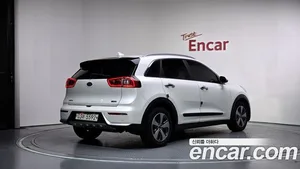 Kia Niro, 2017 — миниатюра 2