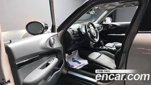 Mini Clubman, 2023 — миниатюра 13