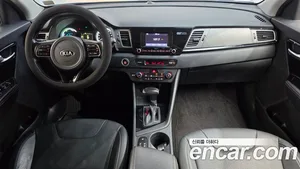 Kia Niro, 2016 — миниатюра 10