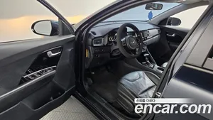 Kia Niro, 2016 — миниатюра 13