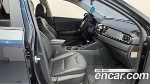 Kia Niro, 2016 — миниатюра 16