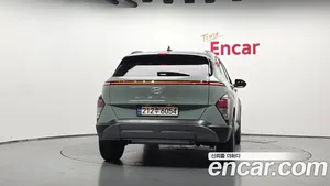 Hyundai Kona, 2023 — миниатюра 3