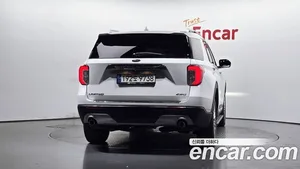 Ford Explorer, 2021 — миниатюра 3