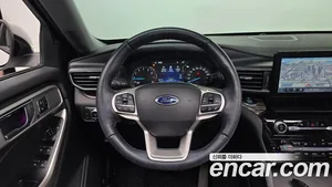 Ford Explorer, 2021 — миниатюра 17